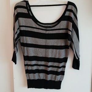 Three quarter sleeve sweater